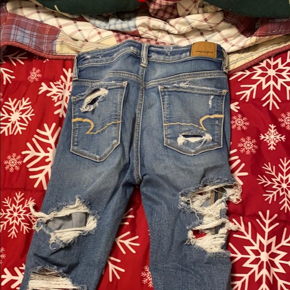 American Eagle high rise jeans - Picture 2 of 2